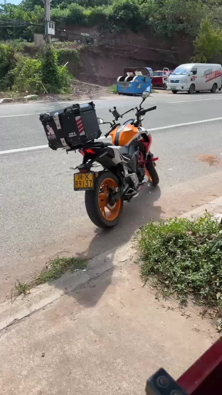 二手五羊本田CB190R 暴锋眼
