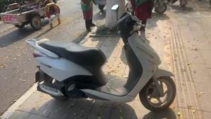 二手五羊本田SCR110 佳御