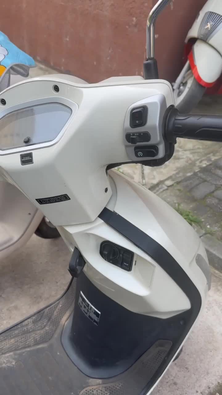 二手新大洲本田NS125LA