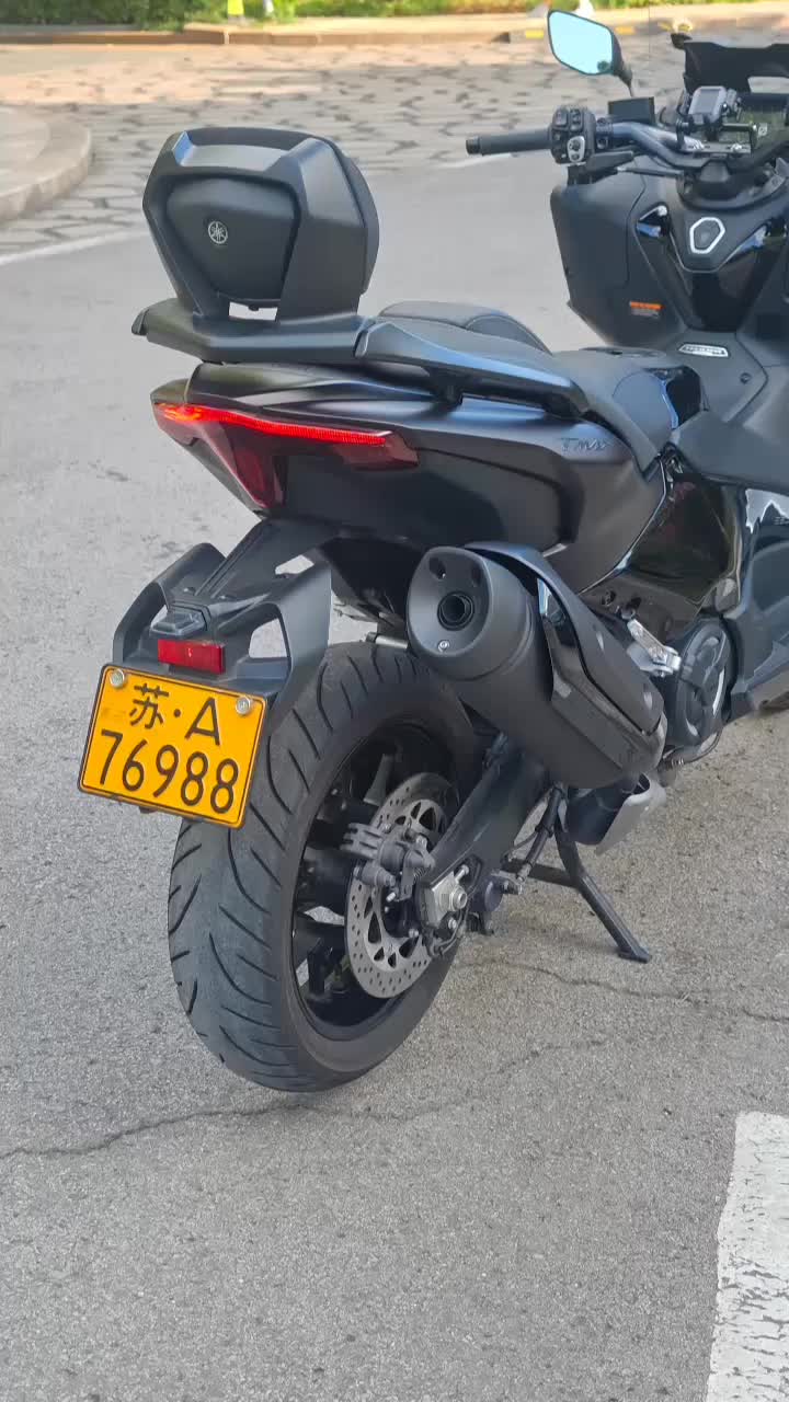 二手雅马哈TMAX
