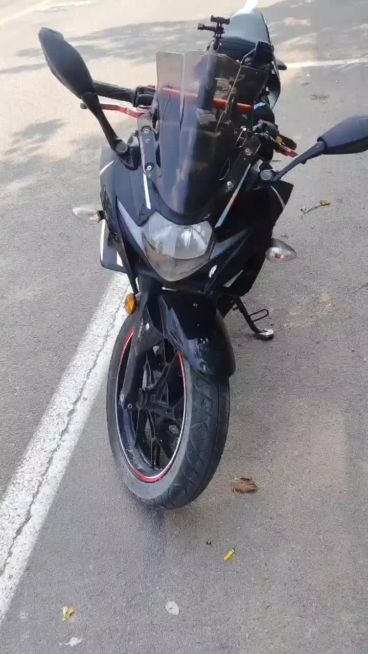 二手豪爵铃木GSX250R