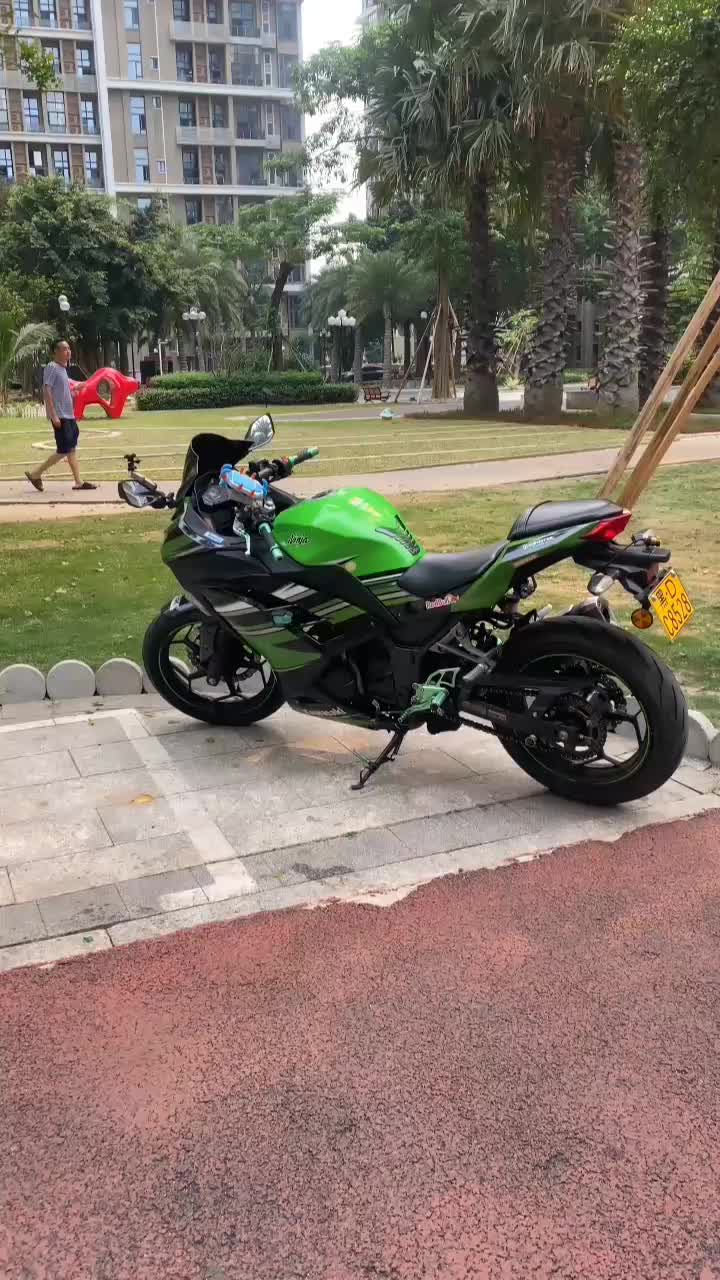二手川崎Ninja 250