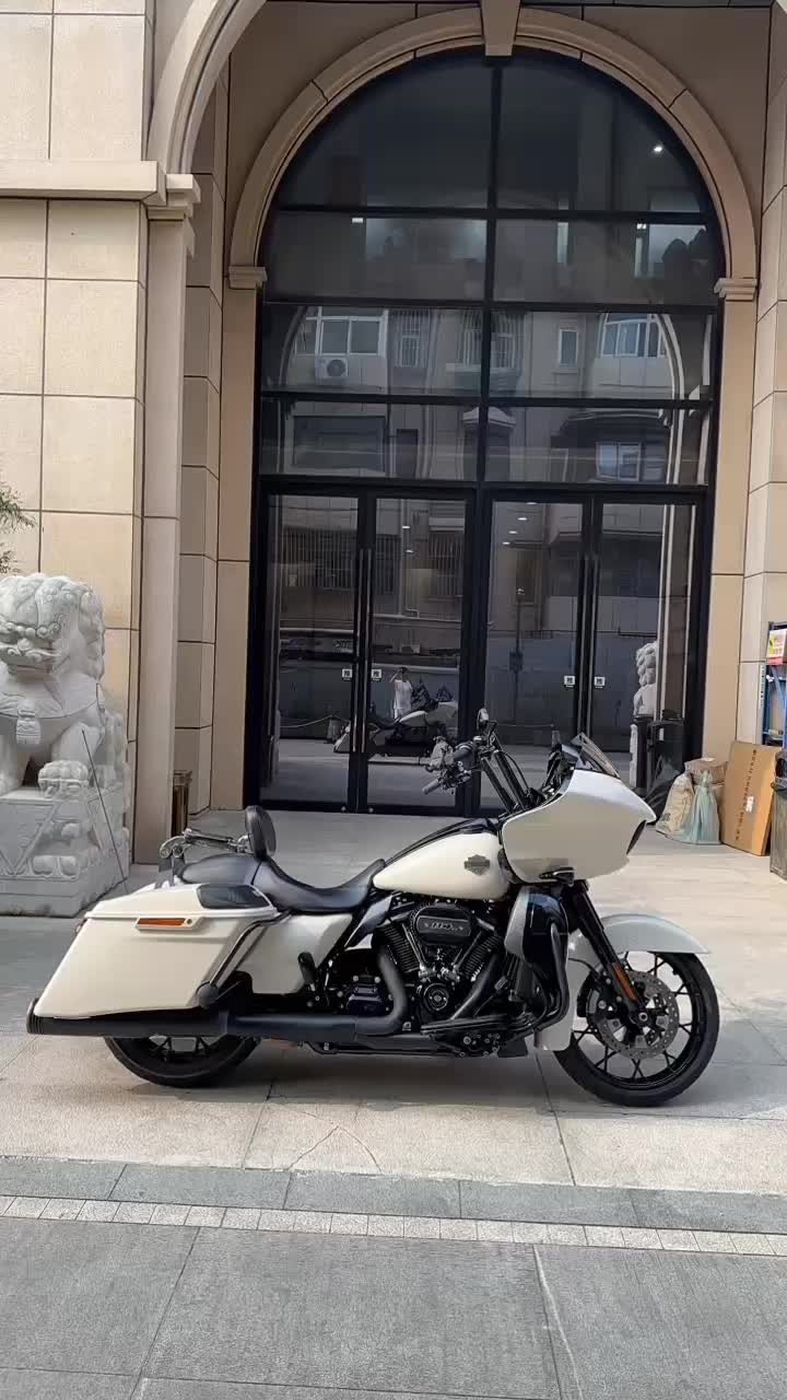 二手哈雷戴维森公路滑翔 Road Glide