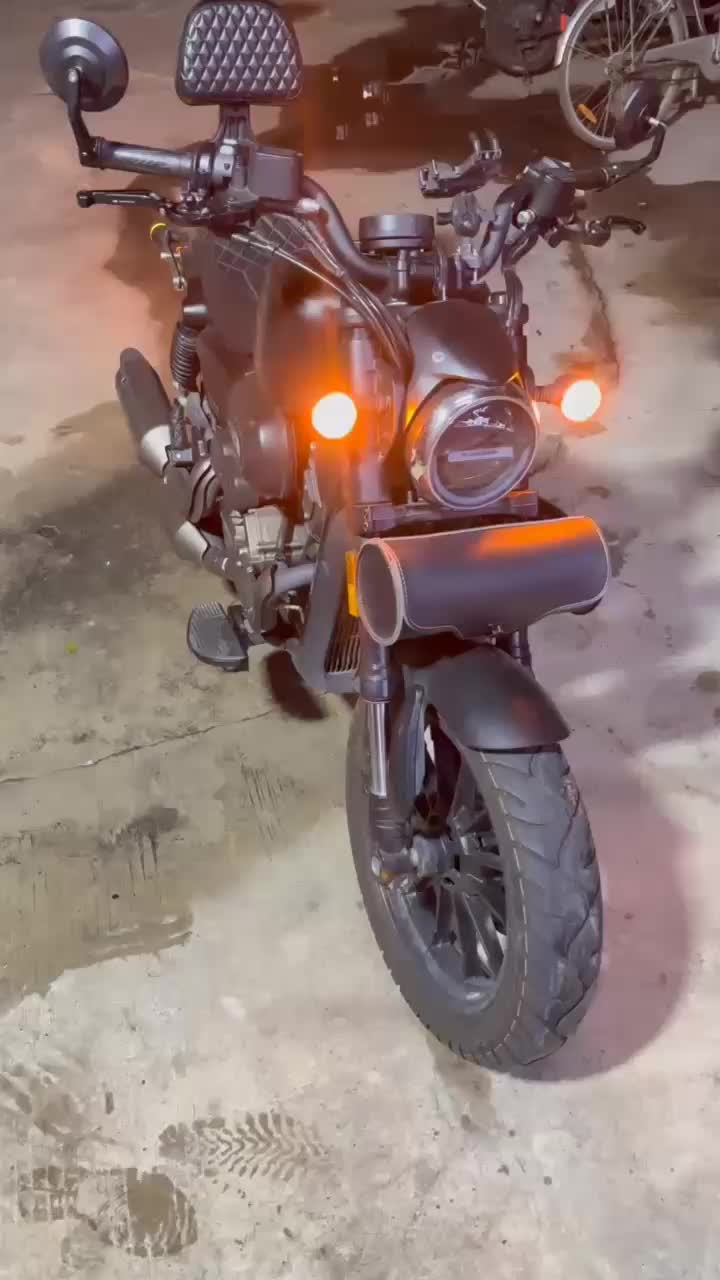二手QJMOTOR闪300