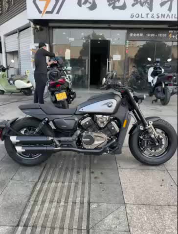 二手QJMOTOR闪600
