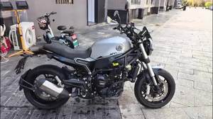 二手贝纳利幼狮 Leoncino 800